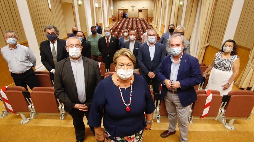 Representantes de la Agrupación de Cofradías de Córdoba.