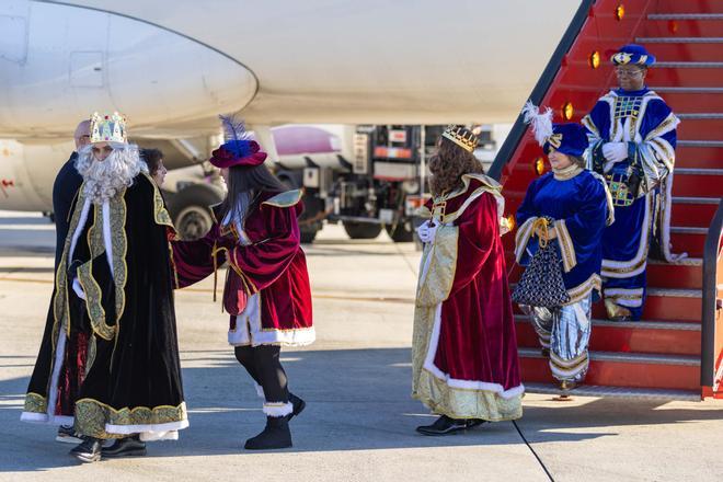 Los Reyes Magos aterrizan en Santiago