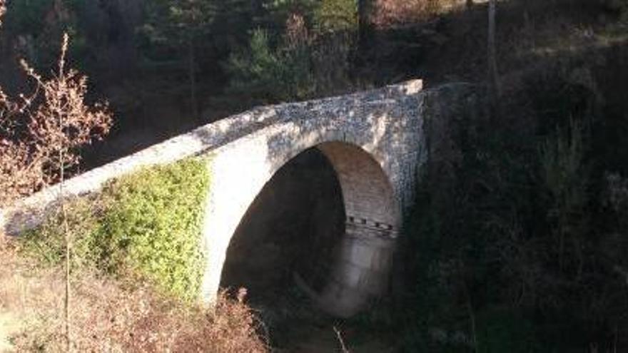 L&#039;ajuda permetrà millorar els accessos al pont de Vall-llonga