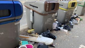 Un grup de veïns denuncien l’ús il·legal de contenidors com abocador a Mataró