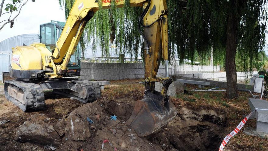 La Xunta acusa a Costas de “bloquear” obras de saneamiento y arriesgar fondos europeos