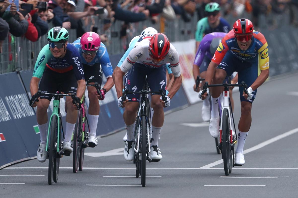 Las imágenes de la etapa 1 del Giro de Italia.