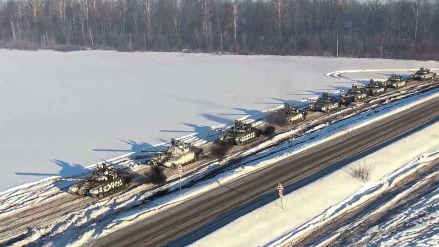 Día rojo: Rusia retira tropas de la frontera con Ucrania