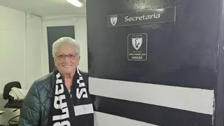 La afición del Lealtad, a por el ascenso a Segunda Federación: A Josefa le salen las cuentas dentro y fuera del campo