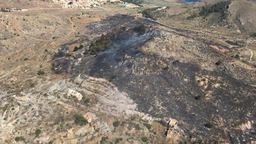 Imagen aérea de la zona quemada.