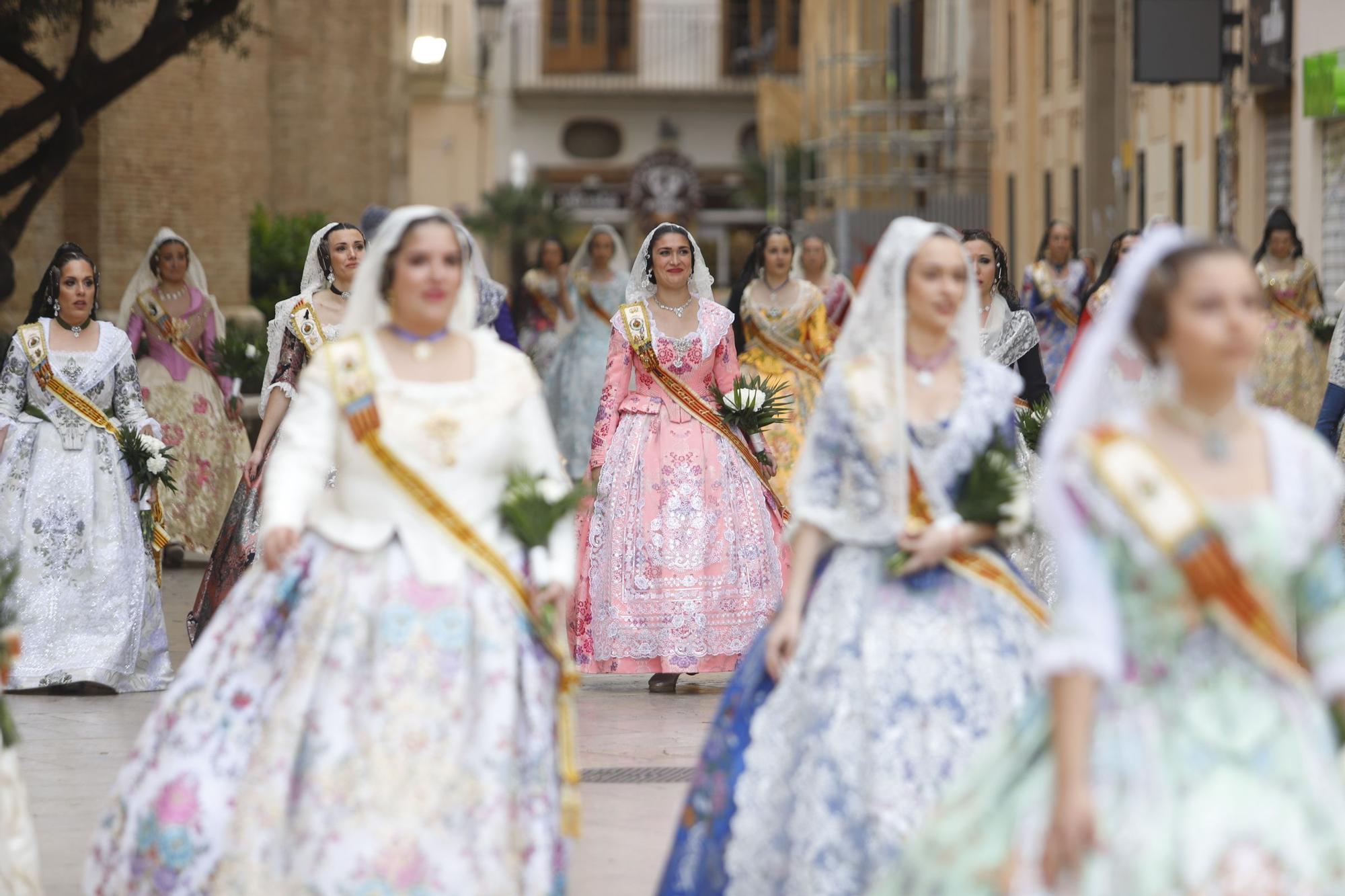 Búscate en el segundo día de la Ofrenda en la calle San Vicente hasta las 17 horas