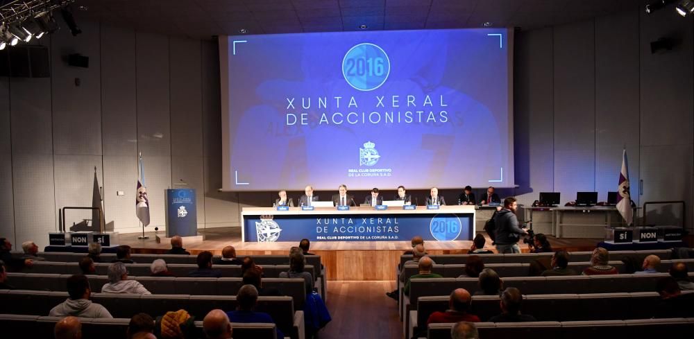 Asamblea de accionistas del Deportivo