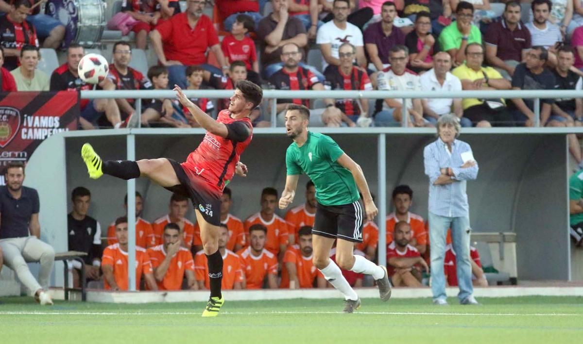 Victoria del Córdoba CF en Puente Genil