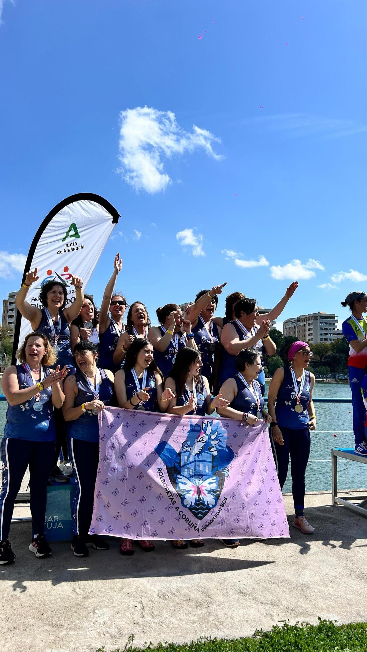 El equipo de Bolboretas, en Sevilla.