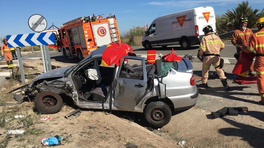 Imagen de cómo ha quedado uno de los coches.