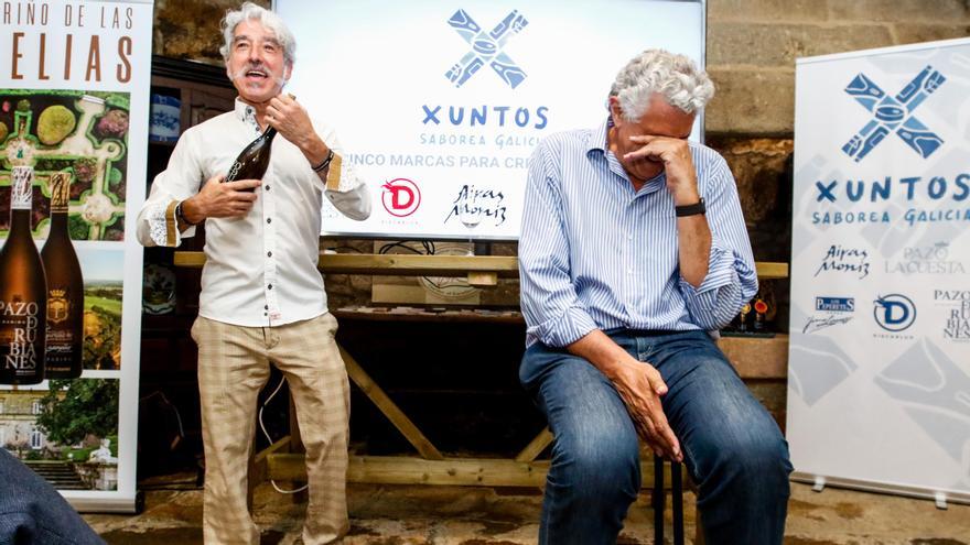 Un momento de la actuación de Pazos y Romay del popular gag de la jarra y el vaso de agua.