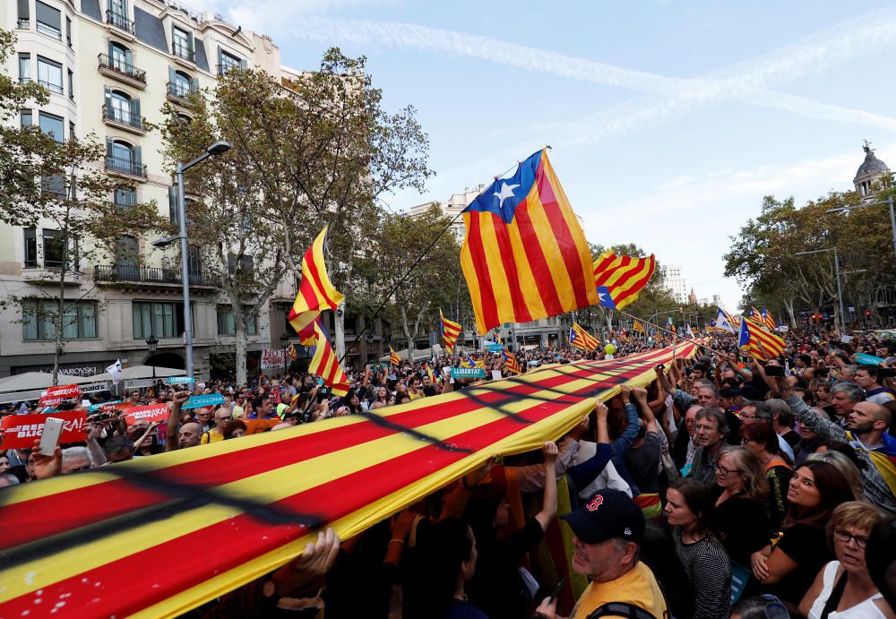 Manifestació a Barcelona per l'alliberament dels Jordis