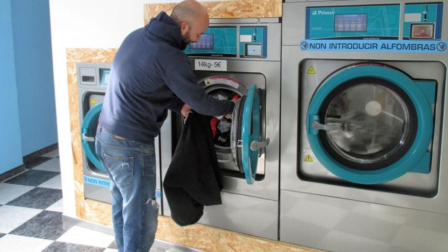 El ‘boom’ del lavado autoservicio: cuatro locales en un radio de 500 metros en Santa Cristina