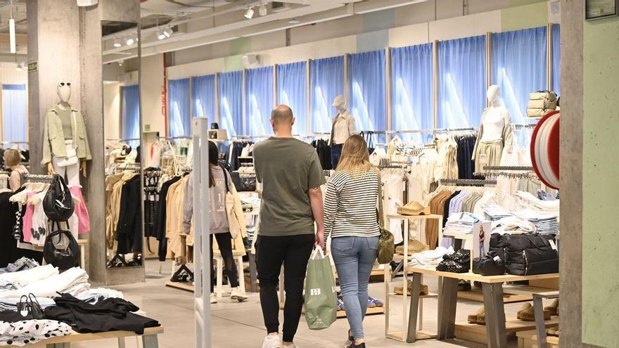 Guía comercial para Semana Santa en Castellón: ¿qué tiendas y supermercados abren?