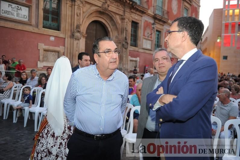 Se enciende la antorcha del folclore en Murcia