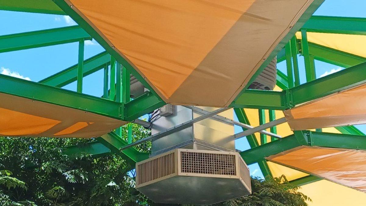 Pérgola instalada en el CEIP Ballester Fandos de la Malva-rosa
