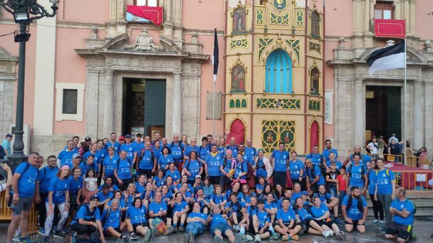 150 personas en la marcha Canals-Basílica