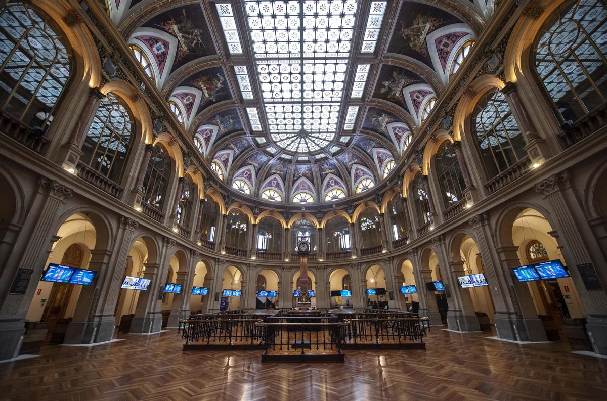 Archivo - Instalaciones del Palacio de la Bolsa de Madrid.
