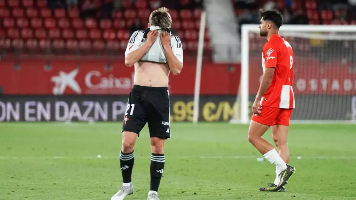El Almer赤a condena al Racing de Ferrol al infierno de Primera RFEF