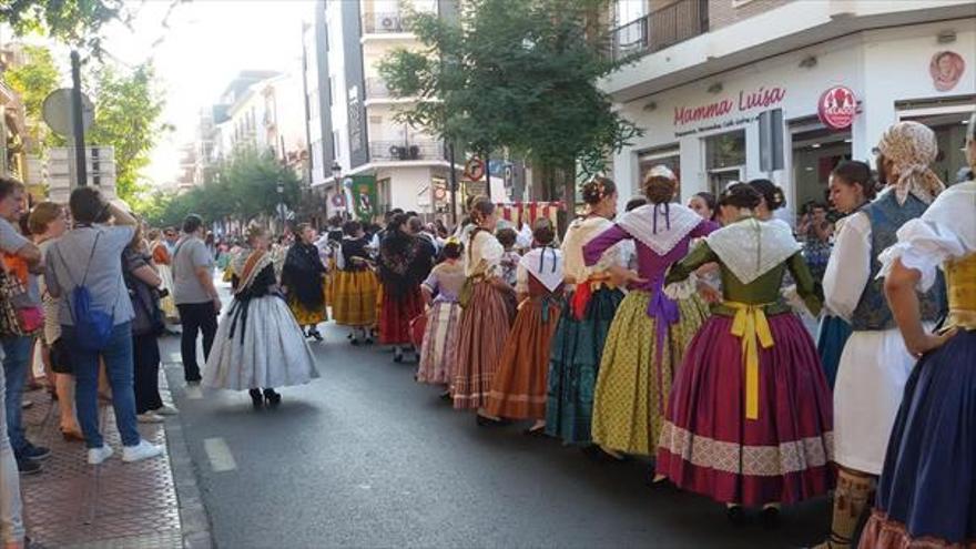 El 9 d’Octubre se vive con música y folclore