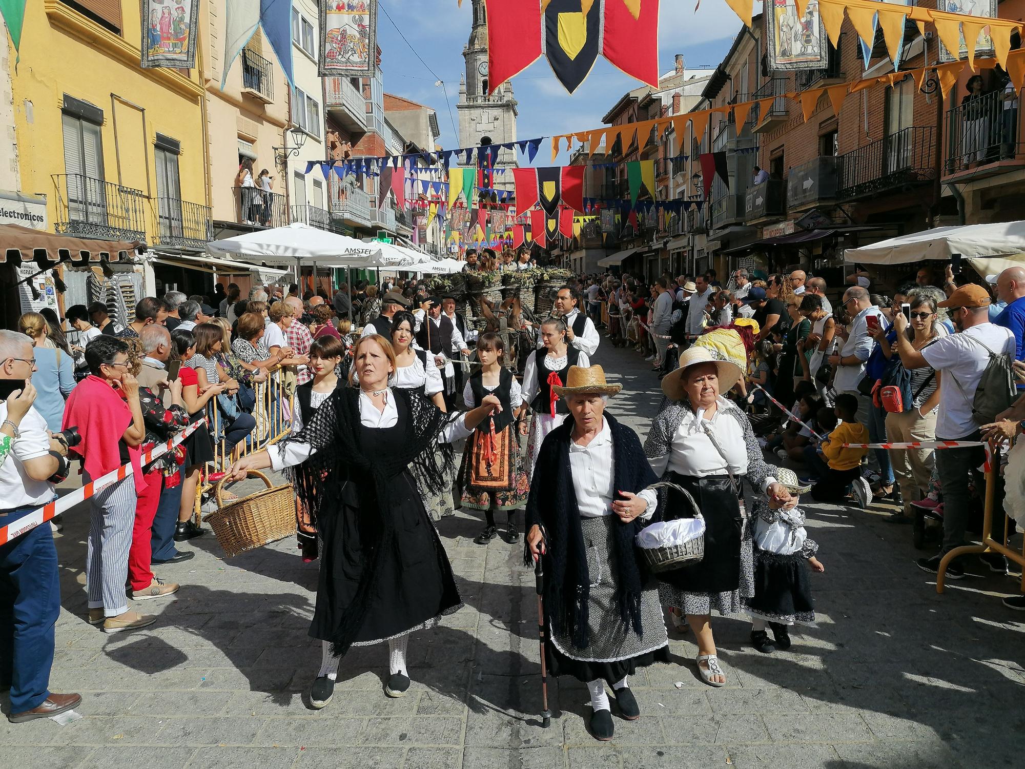 Toro revive el desfile de carros de Vendimia