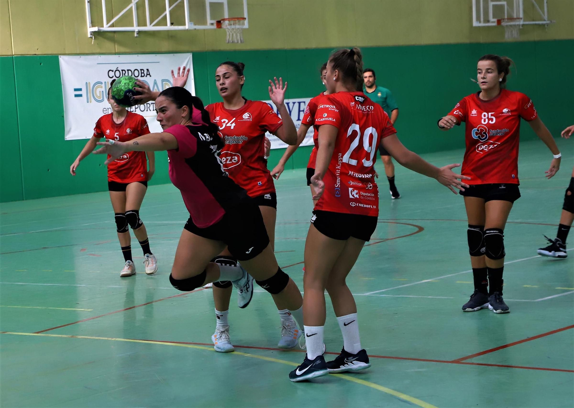 El Adesal - Deza Córdoba de balonmano femenino, en imágenes