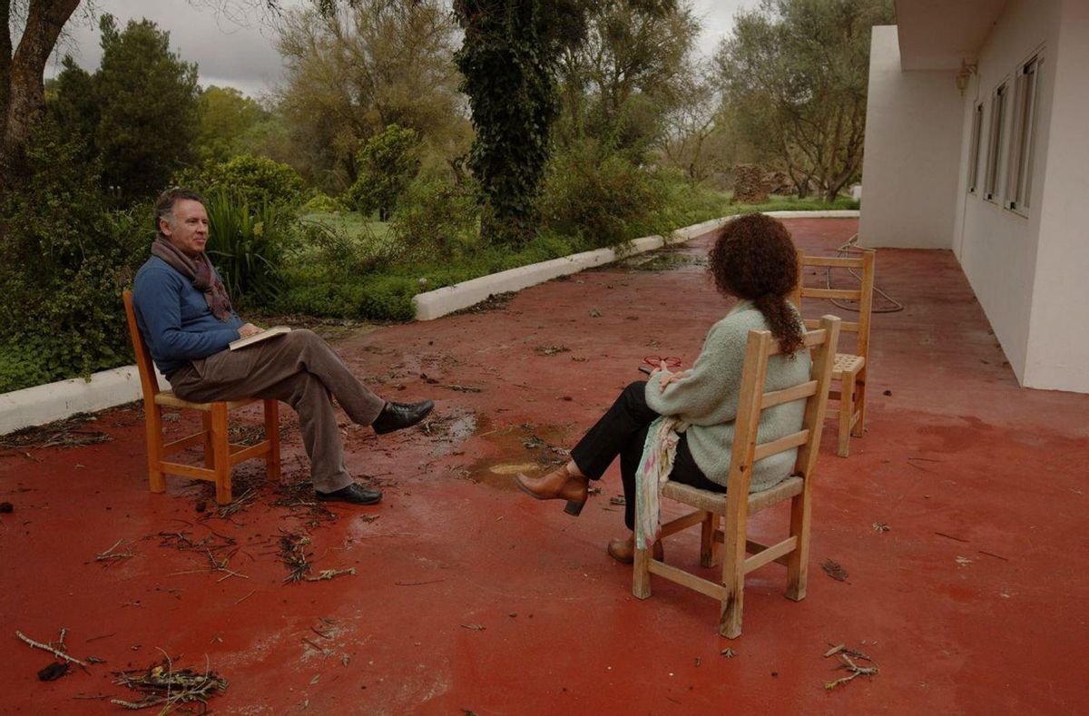 Santamaría con el pianista Joachim Kühn en el documental. | E. SANTAMARÍA