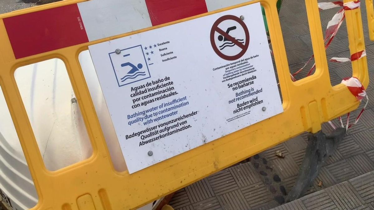 Vertidos en Playa Jardín