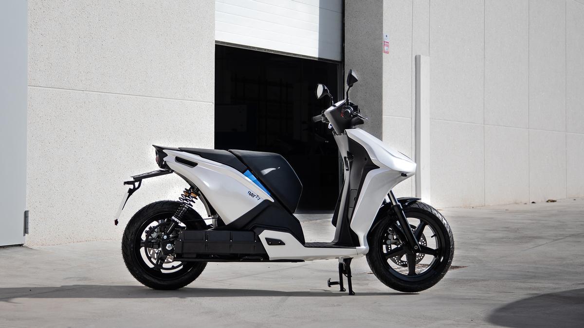 Ray 7.7, la primera moto de Ray Electric Motors