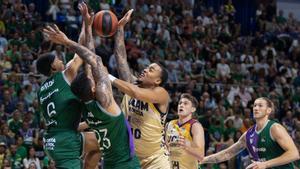 Acción de un encuentro entre UCAM y Unicaja del curso pasado