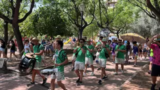 Caldereta de ‘bou’ y duelo de charangas para encarar la recta final de les Penyes en Festes de la Vall d'Uixó
