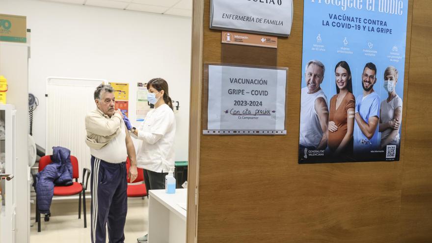 Sanidad administra más de 376.000 vacunas de la gripe y 283.000 dosis del covid en Alicante