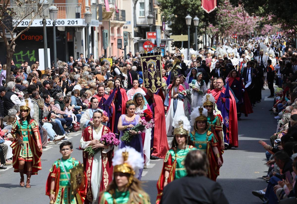La Semana Santa Marinera acabará con el colorido Desfile de Resurrección