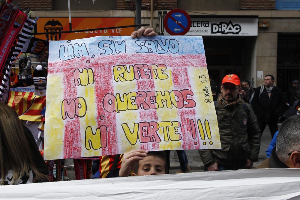 Protestas de la afición del Valencia CF