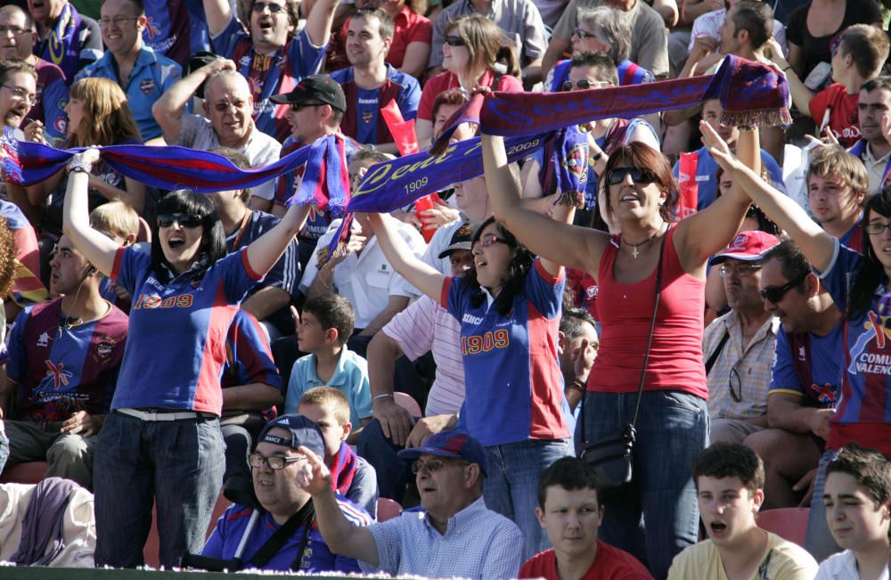 Galería: Las mejores imágenes del ascenso del Levante en 2010