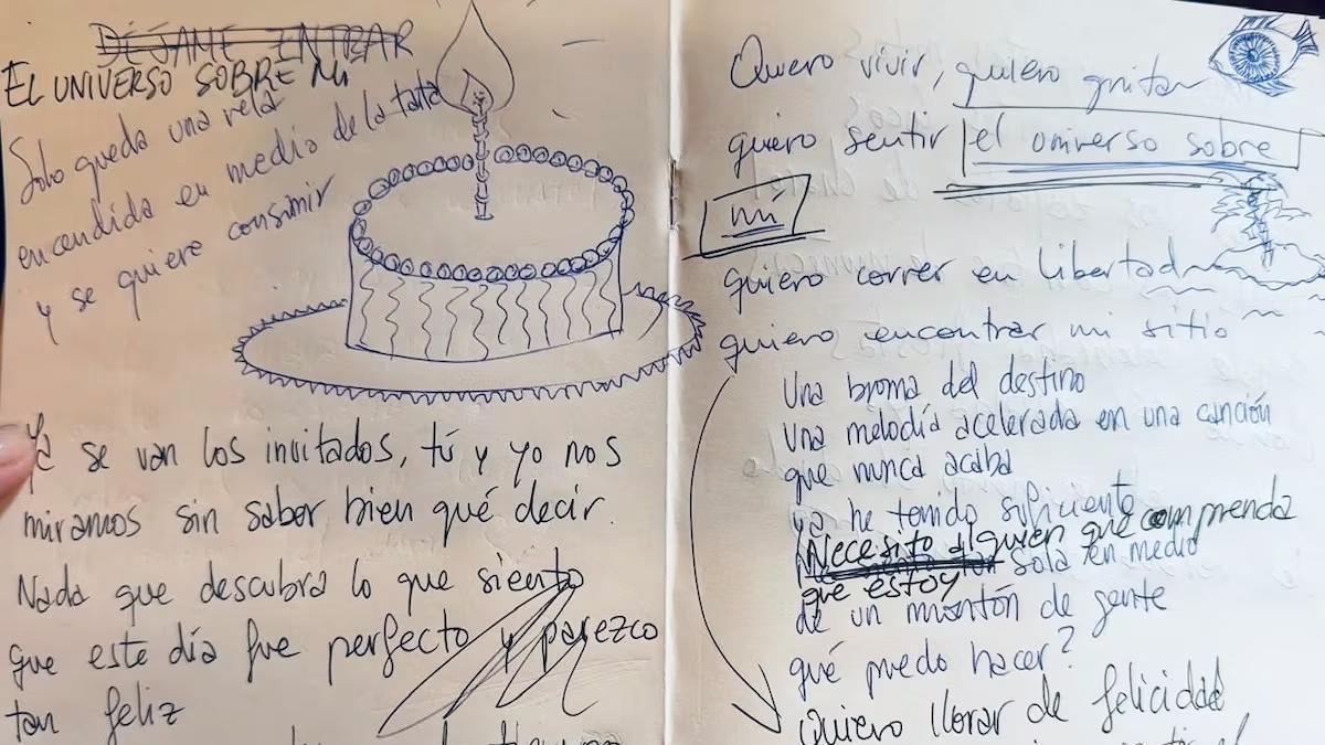 El manuscrito de 'El universo sobre mí', de Amaral.