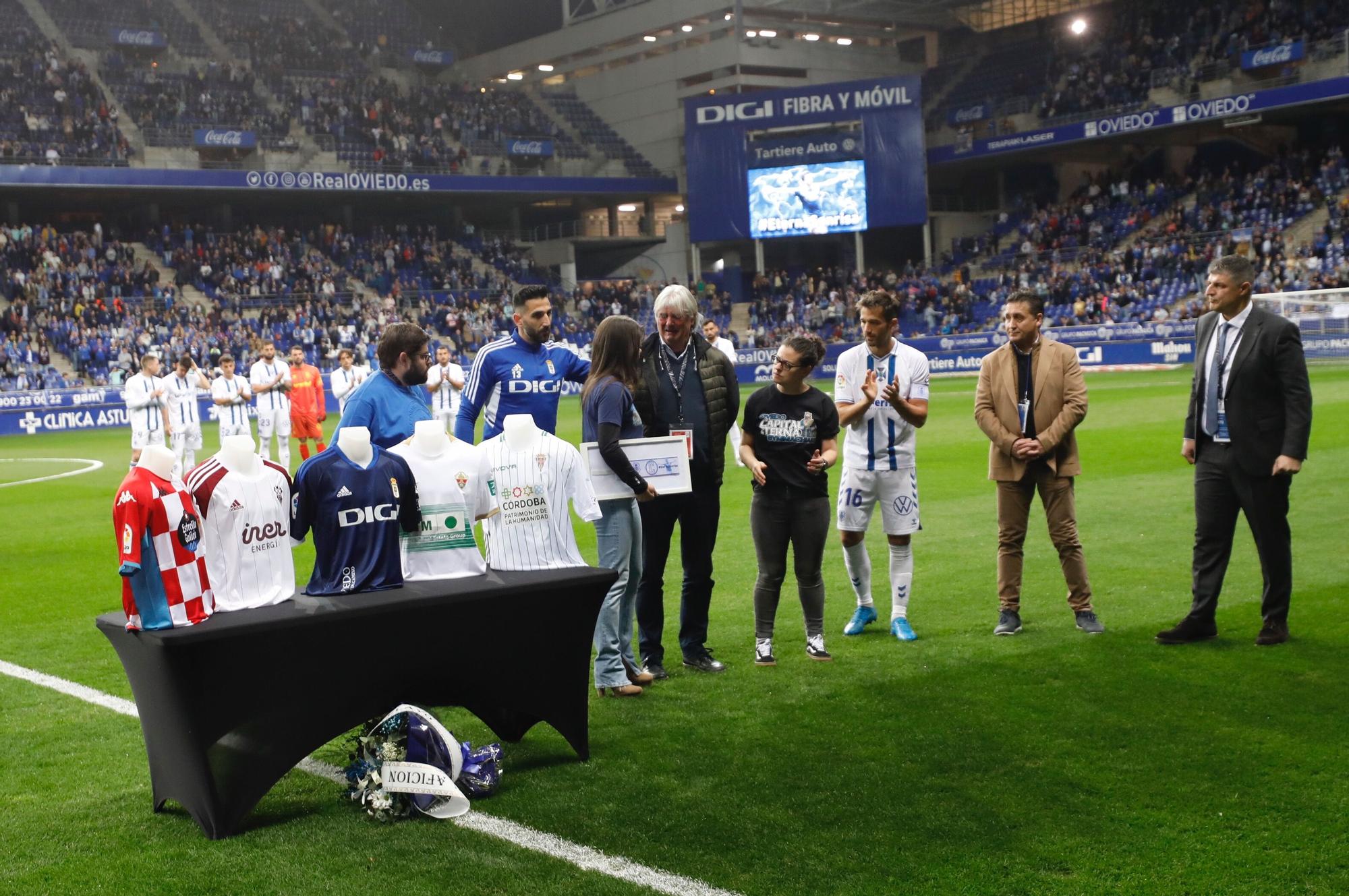 EN IMÁGENES: Así fue el encuentro entre el Real Oviedo y el Tenerife