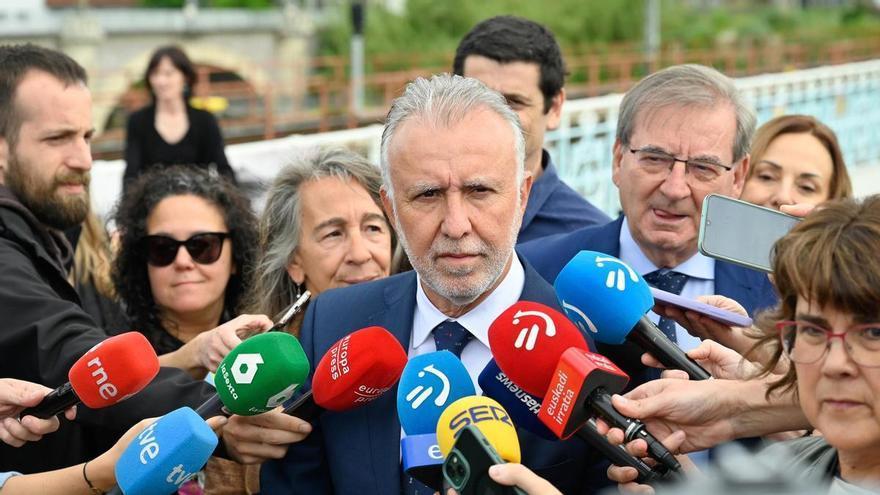 Ángel Víctor Torres: "Ir al hospital de Madrid no es un hecho caprichoso"