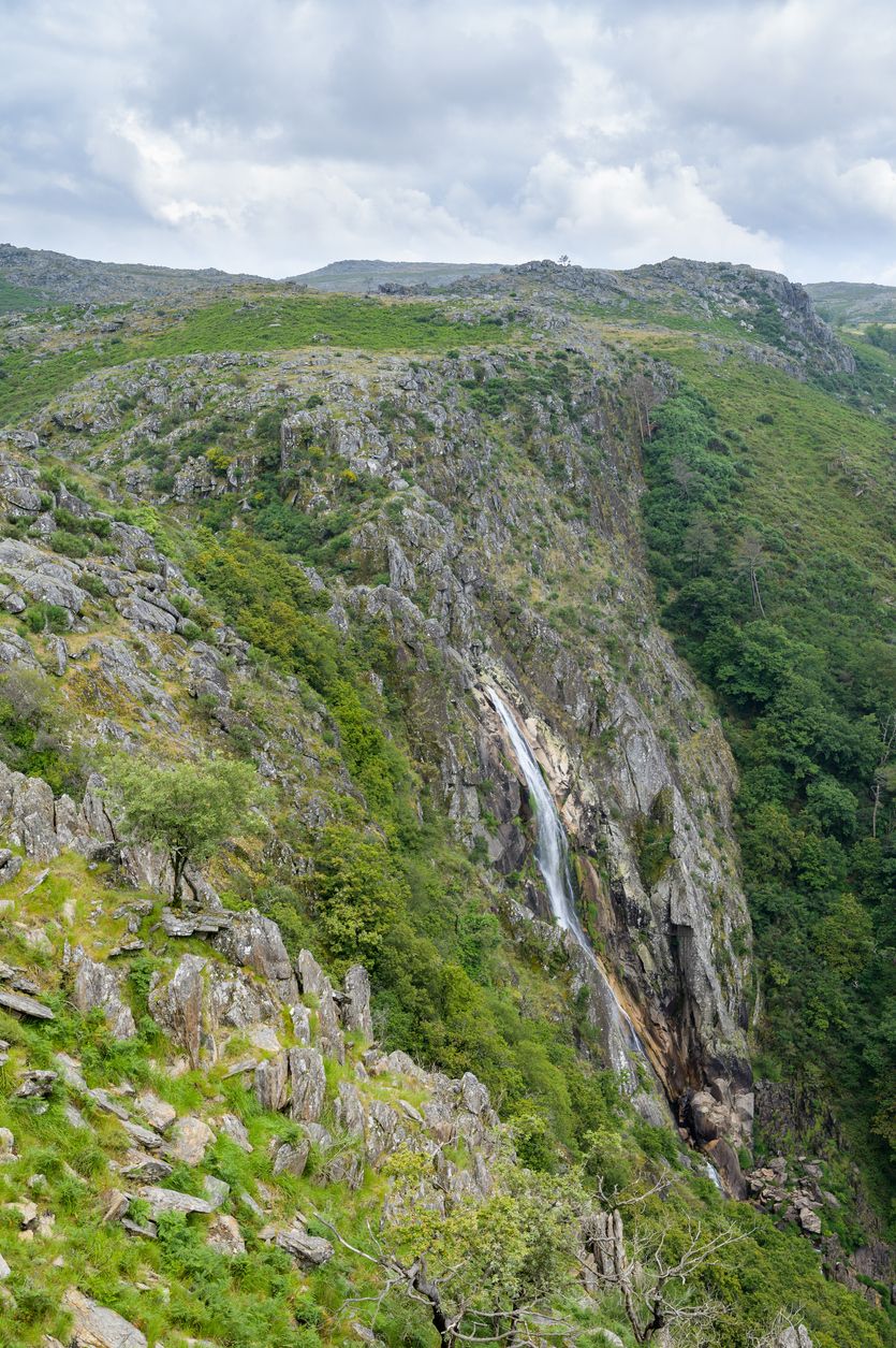Para llegar hasta la catarata más impresionante de Europa es necesaria una buena condición física.