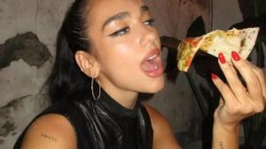 Dua Lipa descubre los sabores de España: estos son sus favoritos