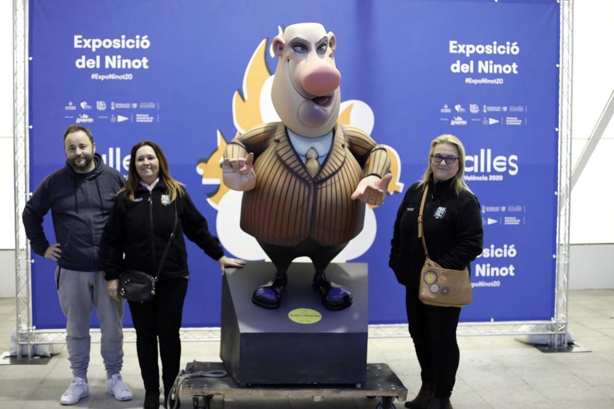 Primera jornada de entrega de ninots de las Fallas 2020