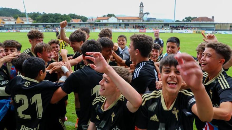 El Celta ganó el pasado fin de semana el torneo de categoría infantil. |  // I. ABELLA