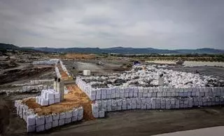 Catalunya genera más de 20.000 toneladas al año de cenizas con la quema de basura que no recicla