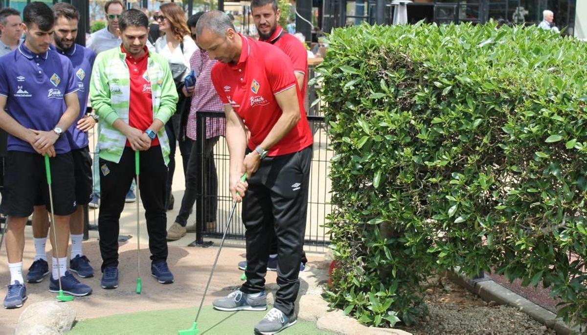 Minigolf para liberar tensiones