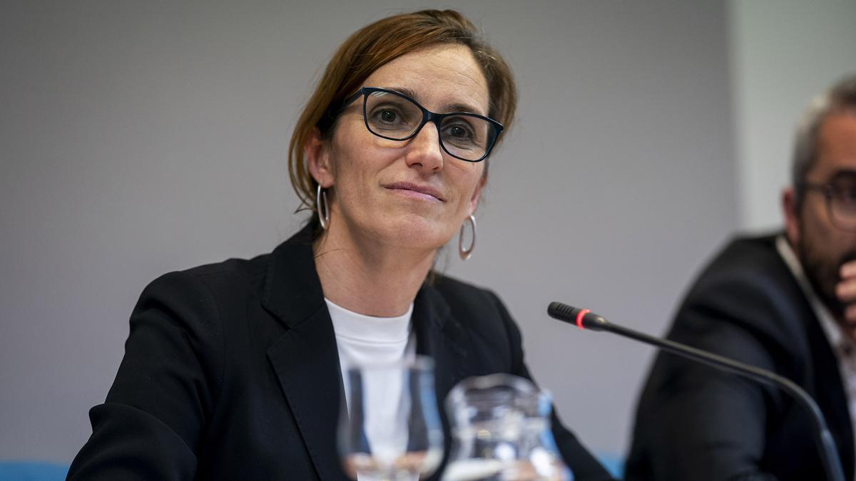 Sağlık, grip nedeniyle CAP'lerin doygunluğu nedeniyle üç günlük kendi kendine deşarjı araştırıyor