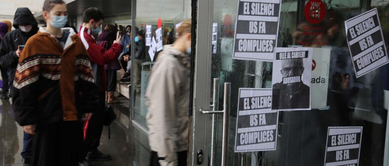 Protesta en el Institut del Teatre.