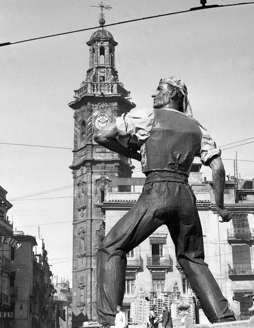 Imagen del "Tio Nelo" plantado hace ahora 75 años