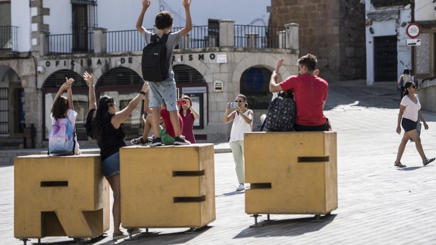 El turismo en Cáceres besa el termómetro