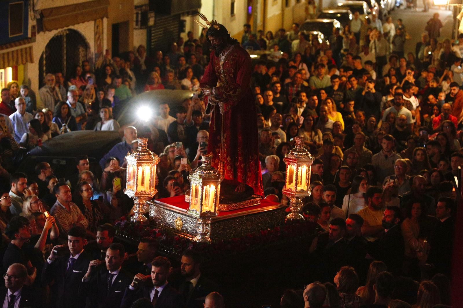 Vía crucis del Prendimiento, en imágenes