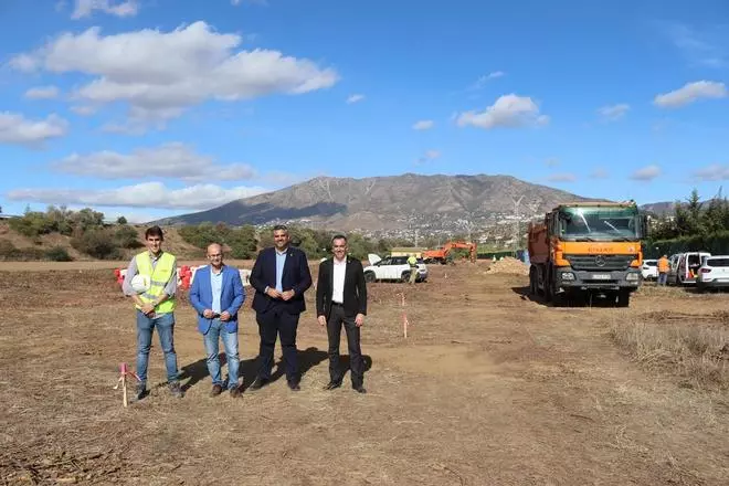 Mijas comienza las obras del desdoblamiento del Camino de Campanales